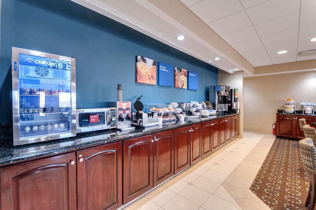 Quality Inn & Suites Bel Air I-95 Exit 77A Restaurant foto